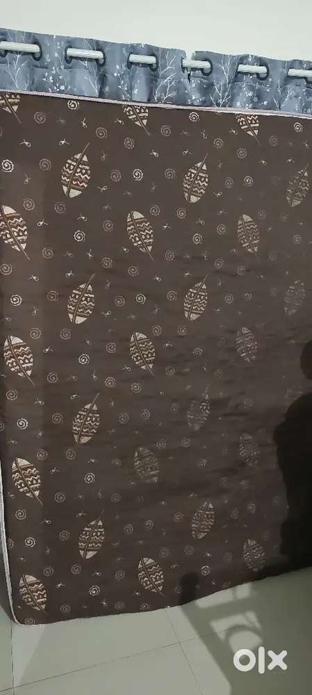 Queen size mattress in perfect condition