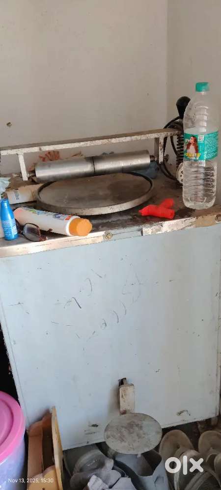 Commercial roti making machine