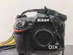NIKON D5  BODYWITH 35 MM 20 MM / 1 BATTERY / 1 CARD 256 GB (LEXAR)