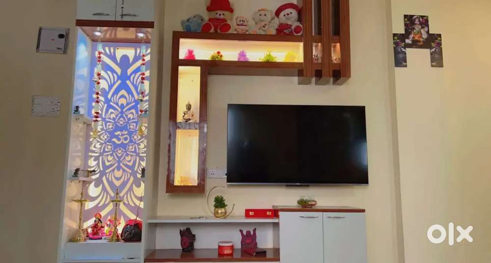 Fully furnished with interior design with all home kitchen items etc,
