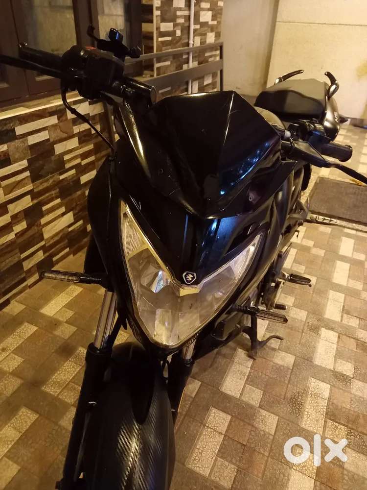 Pulsar NS 160 with good condition