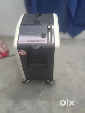 Oxygen concentrator for sale