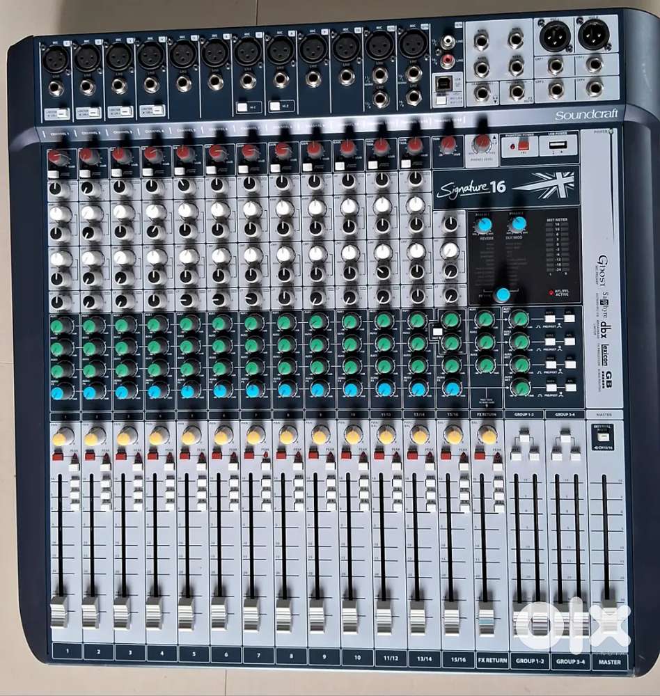 Soundcraft Signature 16 Audio Mixer