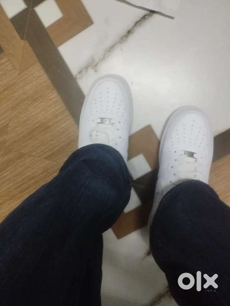 New white colour shoes