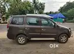 Mahindra Xylo 2011