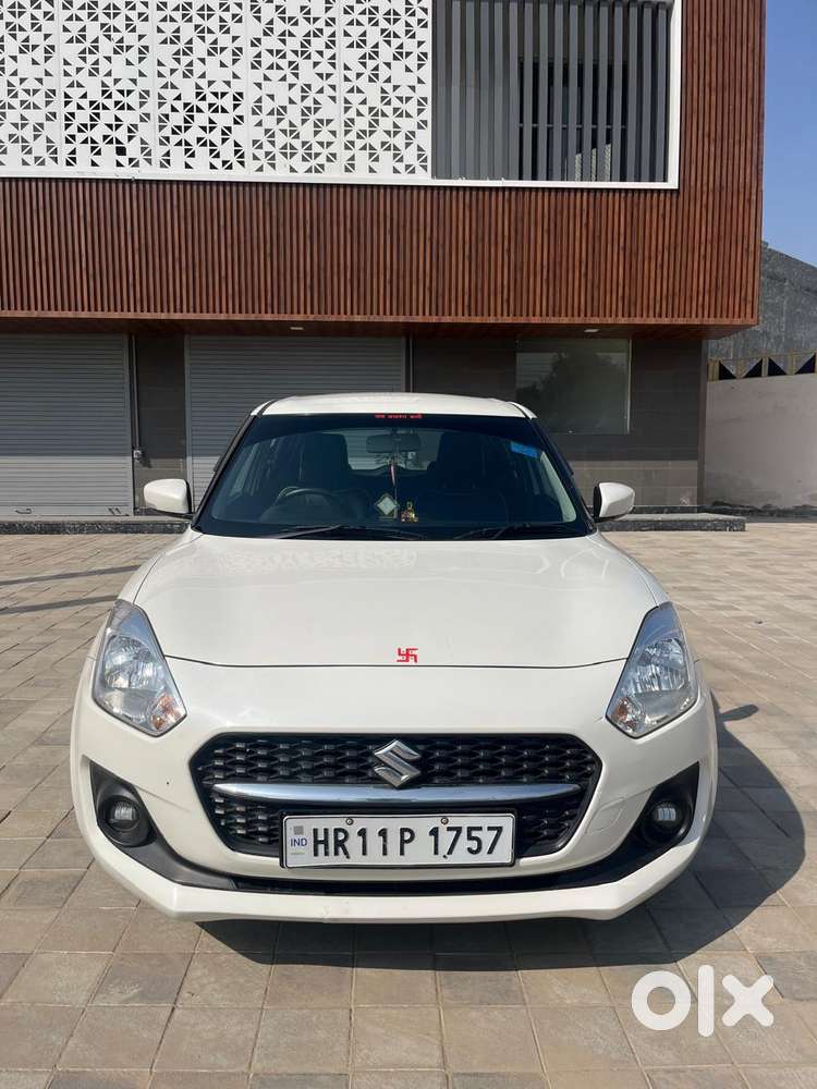 Maruti Suzuki Swift VXI Optional, 2023, Petrol