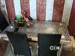 Dining table 4seater..with 4chairs..glass metirial