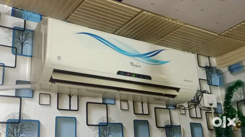 Very good condition abhi laga hua hai chal raha hai
