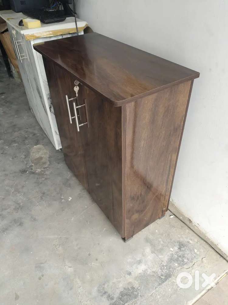 New small almirah 3 ft
