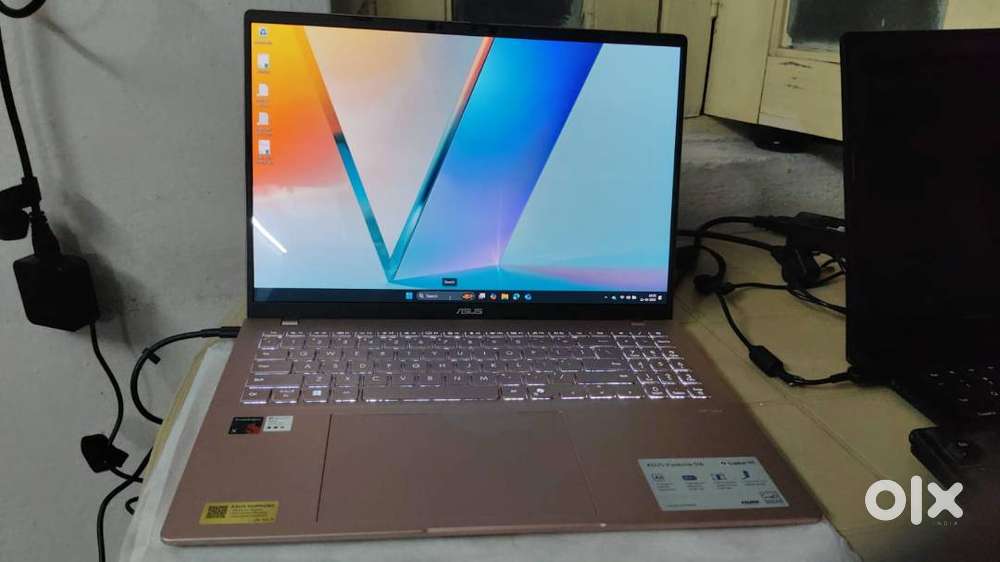 ASUS Vivobook S16 OLED (2025) with Office 2024 + M365 Basic*, Metal Bo