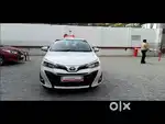 Toyota Yaris Ativ VX CVT, 2018, Petrol