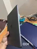 iPad 7th Gen 32GB / Wifi