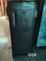 Refridgerator