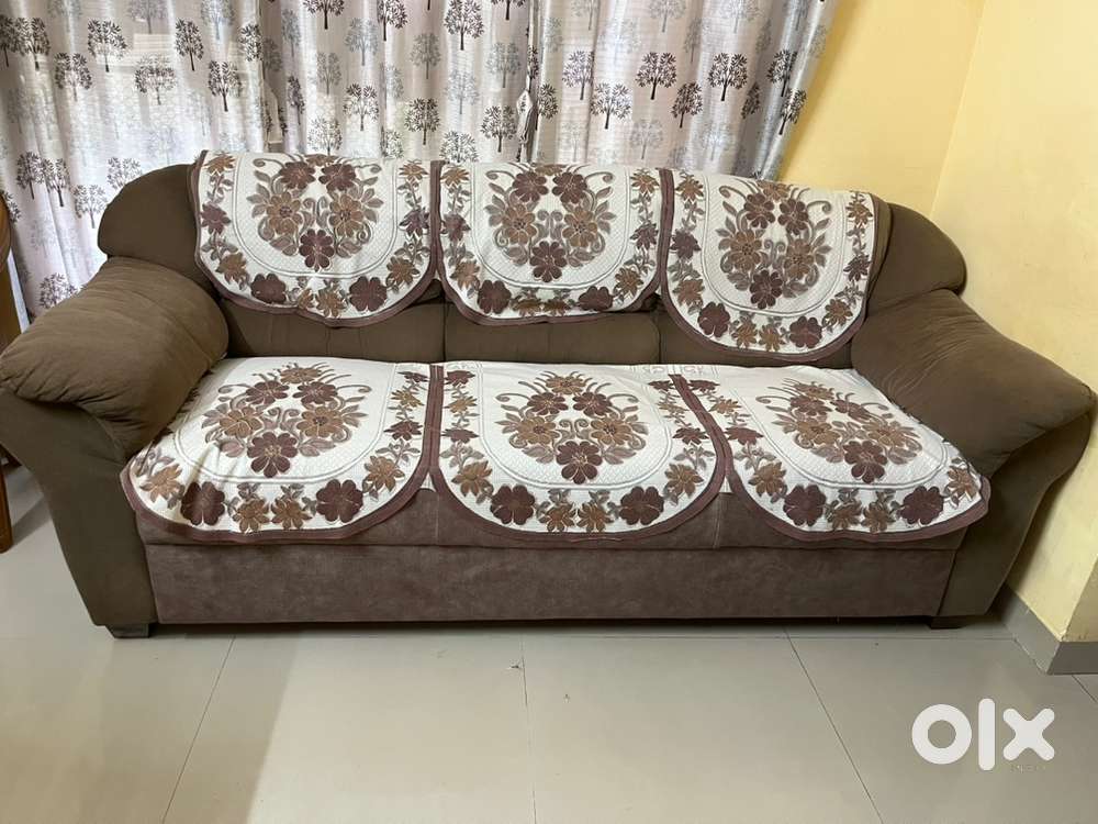 5 seater sofa