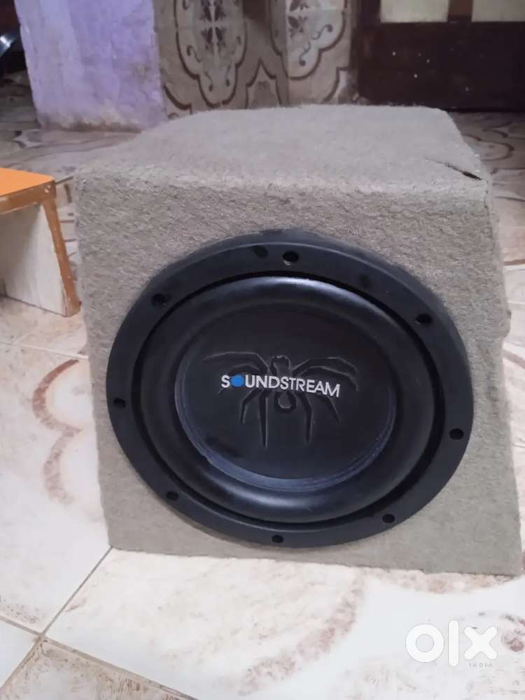 Soundstream car speaker