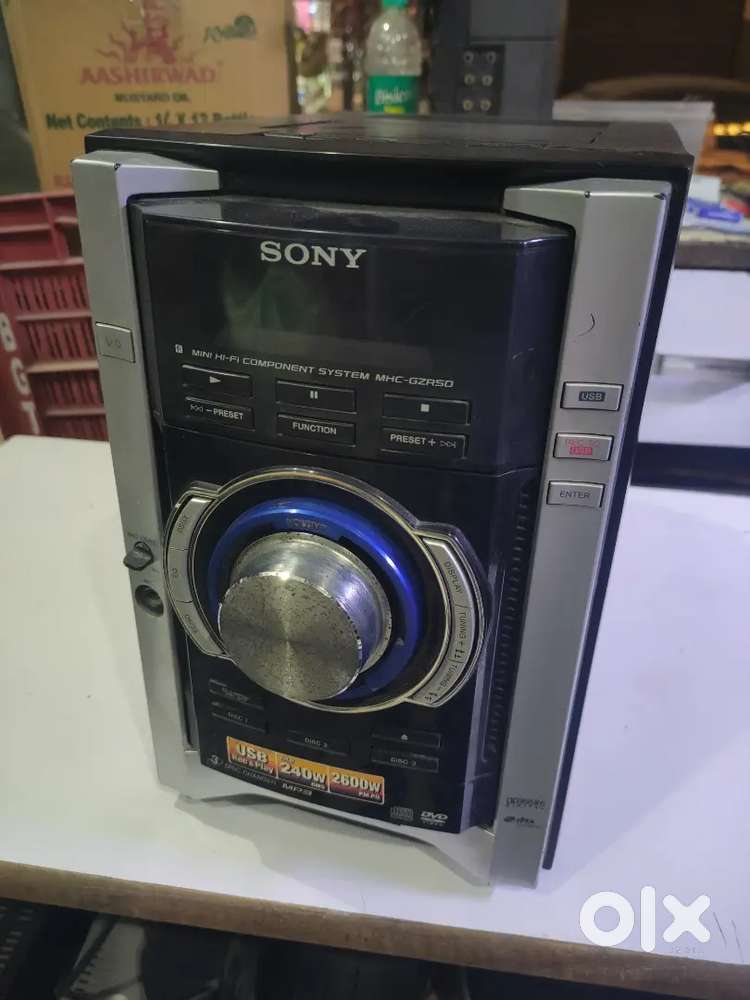Sony MHC GZR5D hi fi music system 
Bluetooth aux and radio 2600 watts