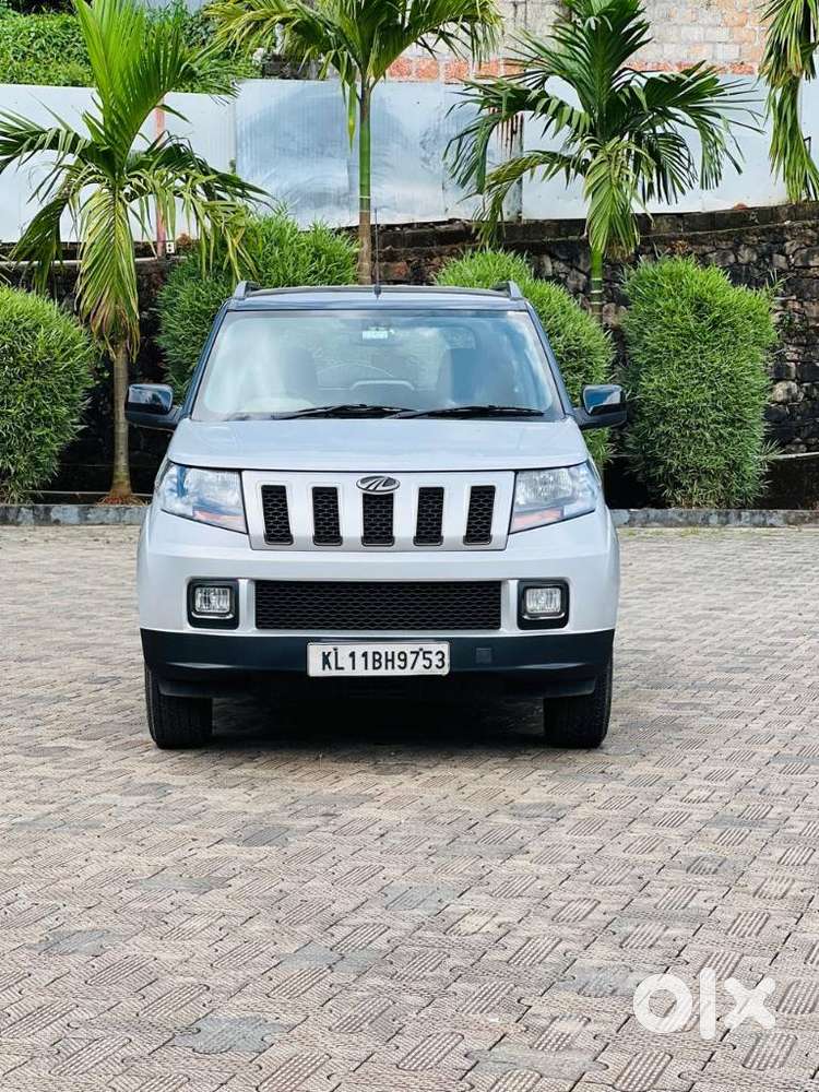 Mahindra TUV 300 T10, 2017, Diesel