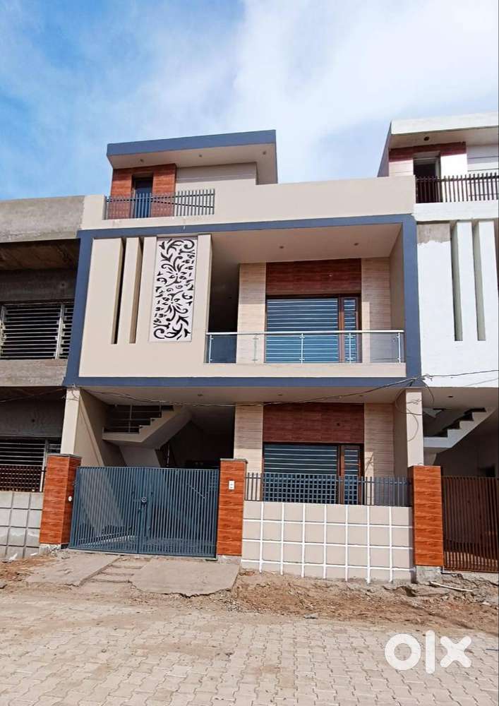 Kothi sale in prime location