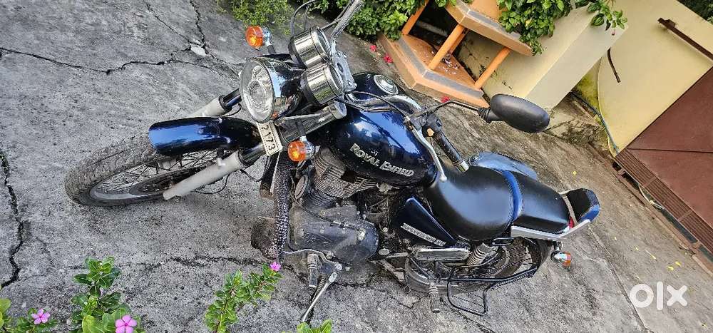 Royal enfield thunderbird 350 in very well condition