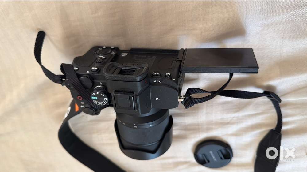 Like new Sony A7iv for sale