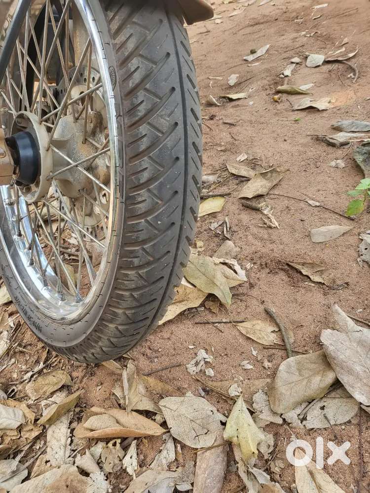 Gun metal gray spokes