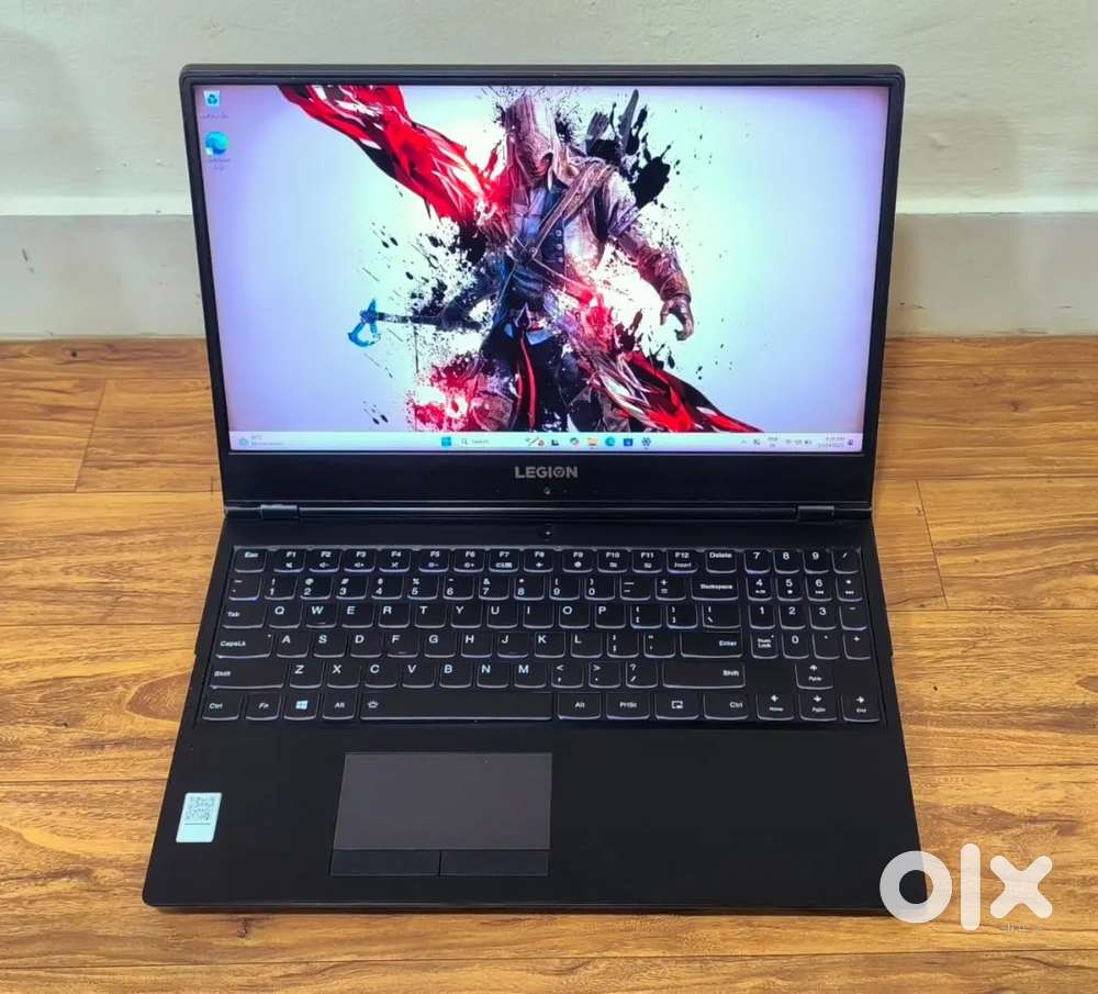 LENOVO LIGION - GAMING LAPTOP