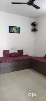 1 BHK - 10 na stapm varu