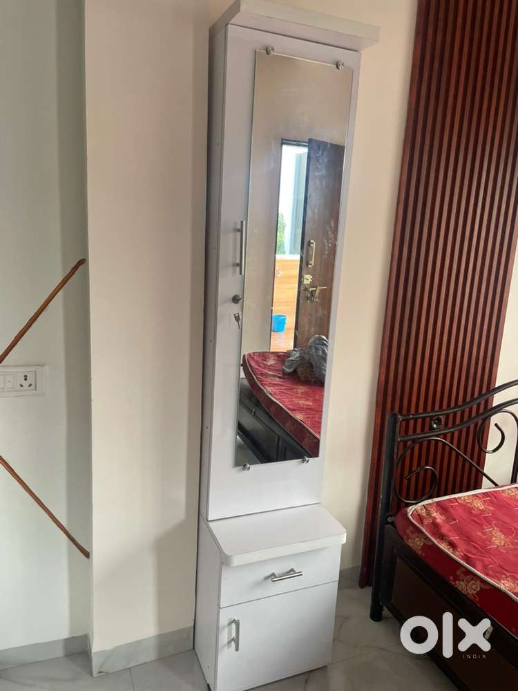 Brand new unused dressing table