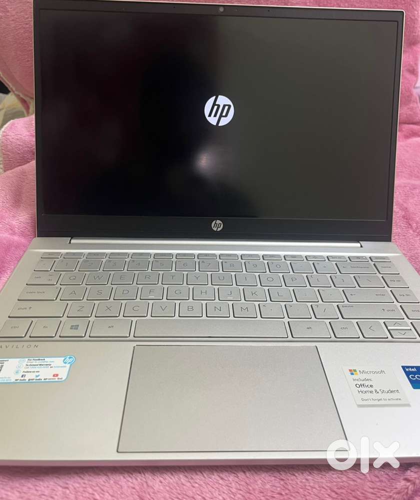 HP pavilion 11th generation i5 processor