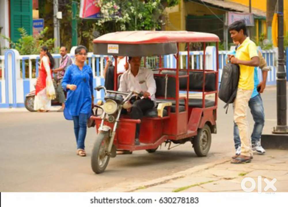 e rickshaw driver chahiye