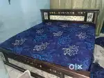 6x6 King Size Bed for Sale – Excellent Condition