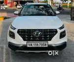 Hyundai Venue 2022 Petrol Well Maintained