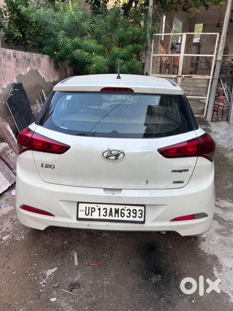 Hyundai i20 2015 Diesel 144000 Km Driven