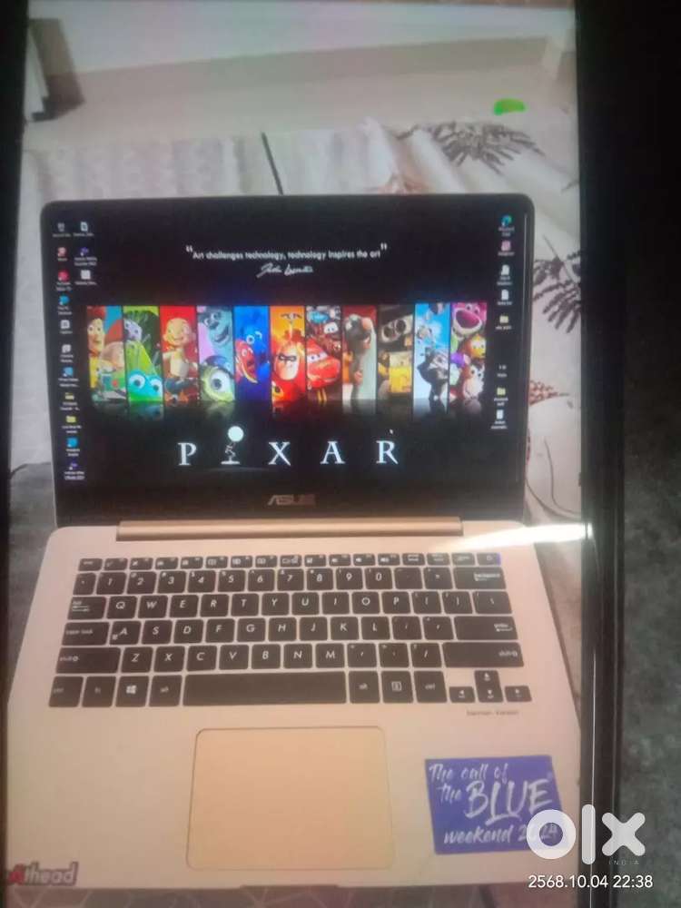 A Asus good condition one year