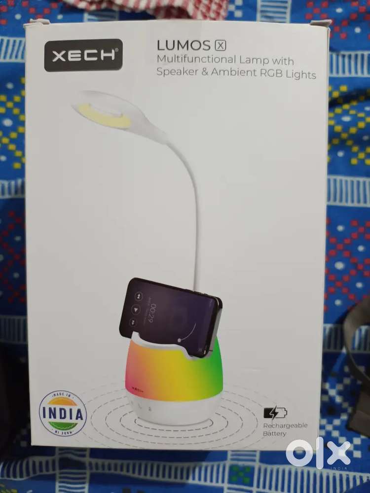 Xech Lumos Lamp with Speakers