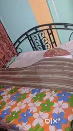 6ft*6ft metal bed+mattress + with storage in excellent condition