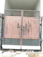 Simple iron gate