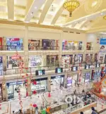 Shopping Mall girls and boys apply for Delhi Ncr
