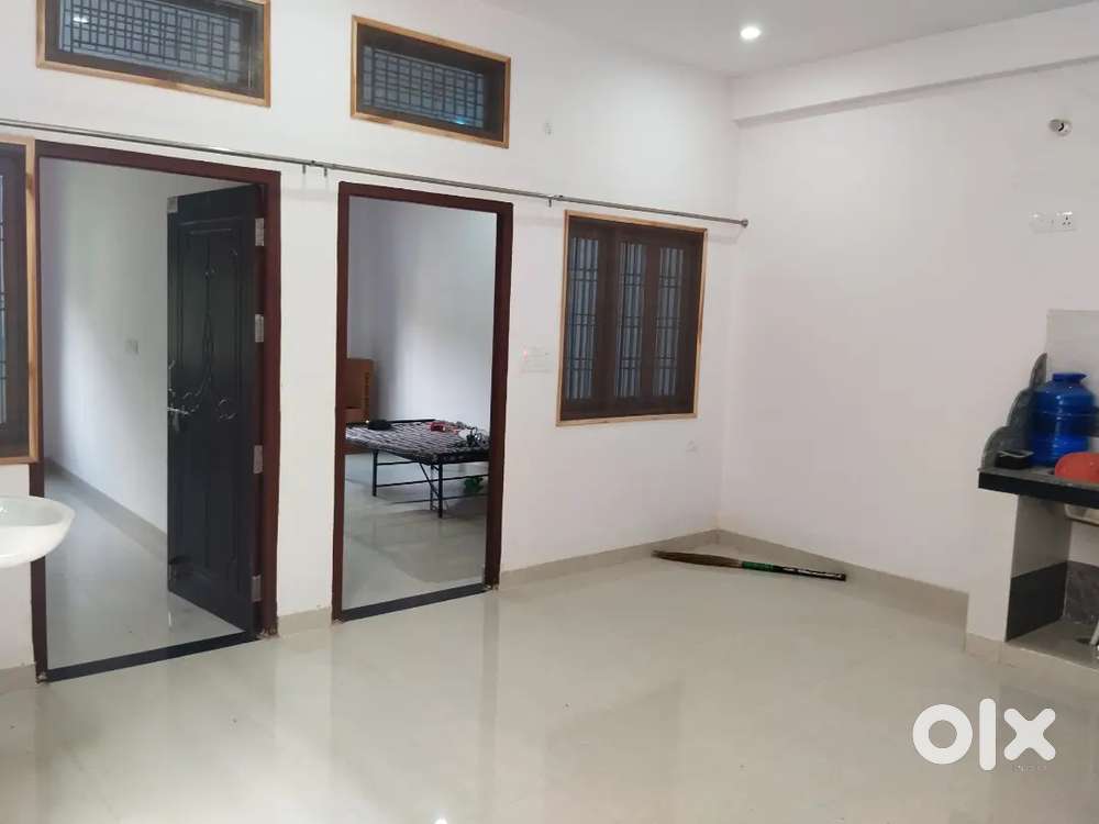 Newly built 2BHK Flat (Fully spacious and ventilated)