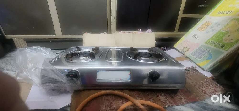 Gas chulha with pipe and regulator