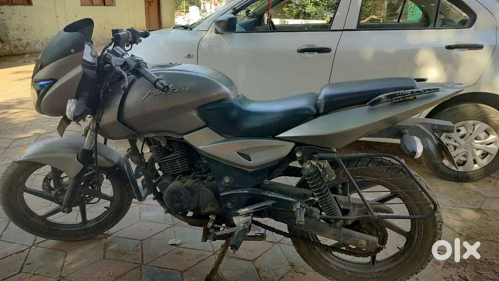 Urgent bike sell  Rs .25000