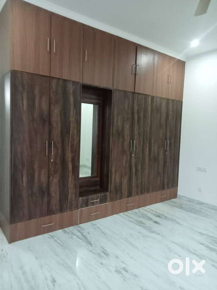 1 room without Kitchen