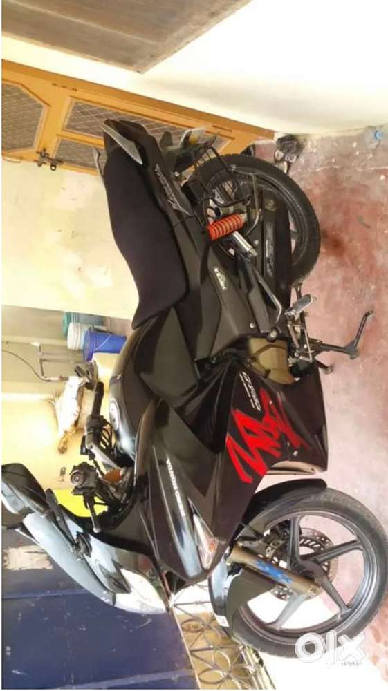 Karizma zmr 2010 model