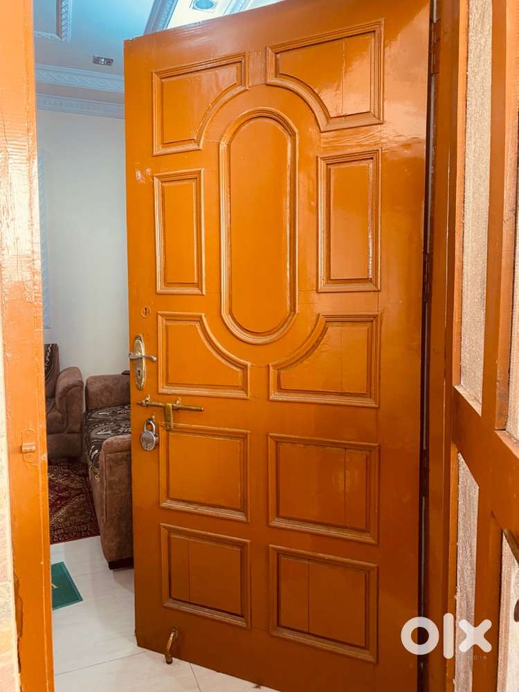 1BHK house for working professionals (male / female preferred)