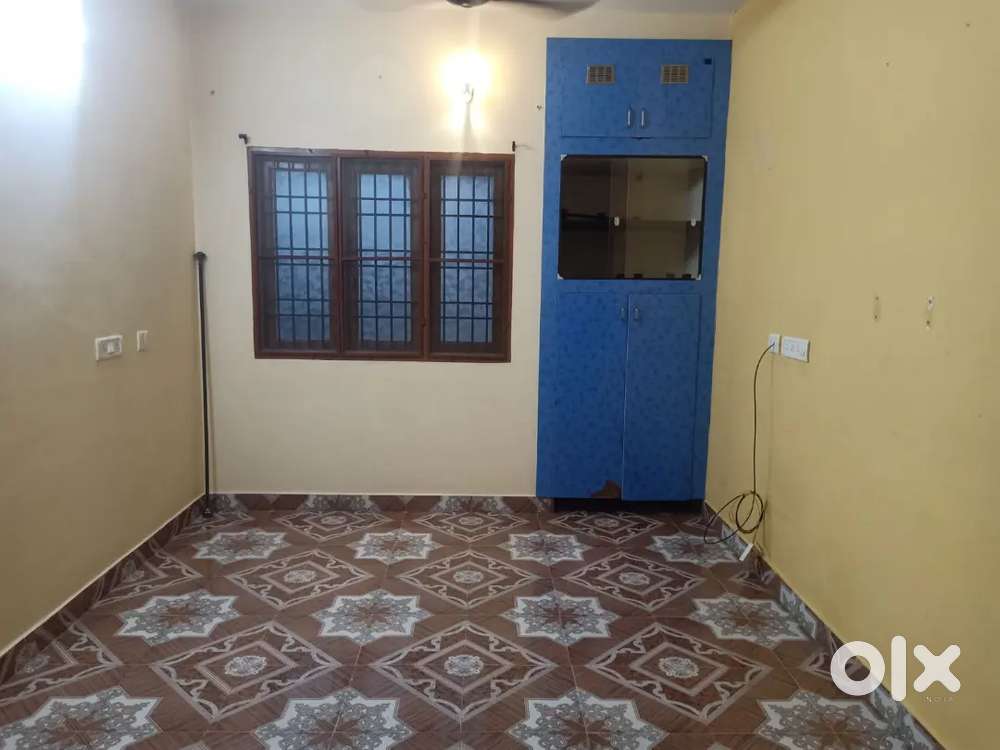 1bhk pg members allow available in chitlapakkam