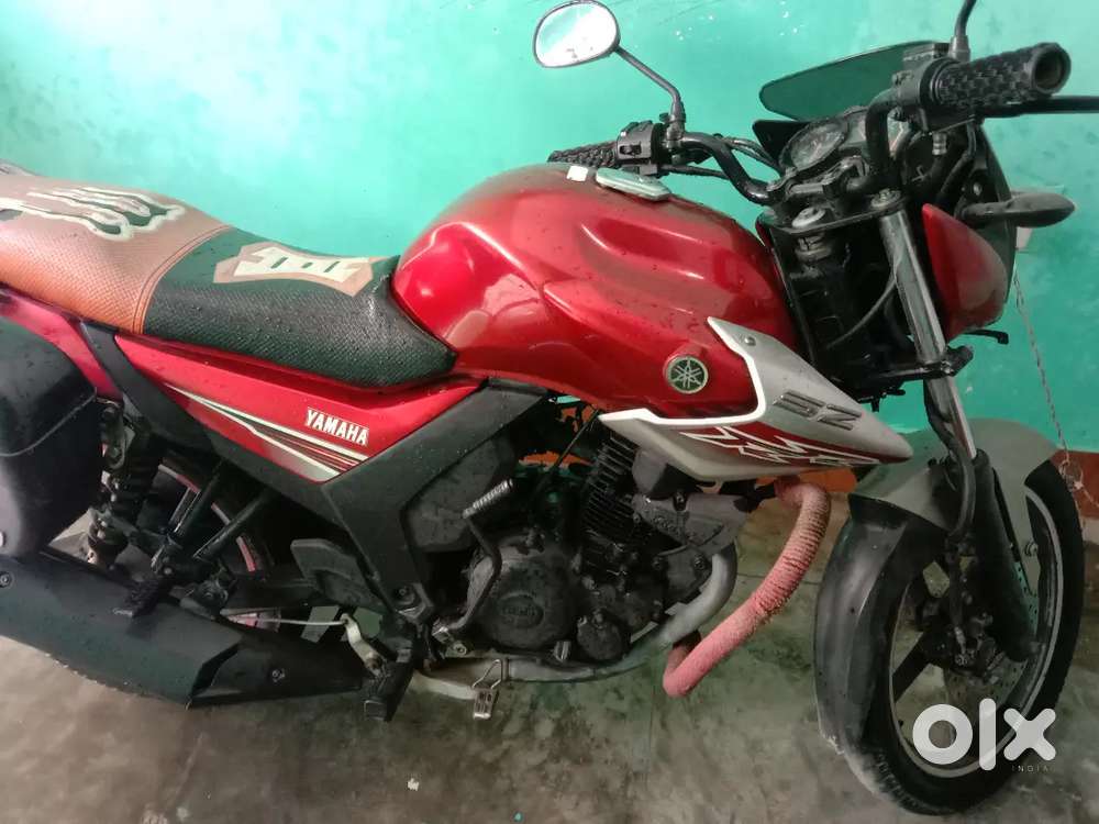 Yamaha SZR