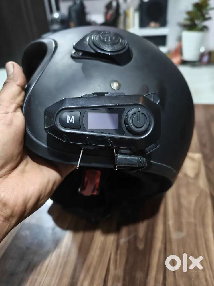 Royal Enfield Helmet Size: 60cm(XL) with Bluetooth Headset & Calling