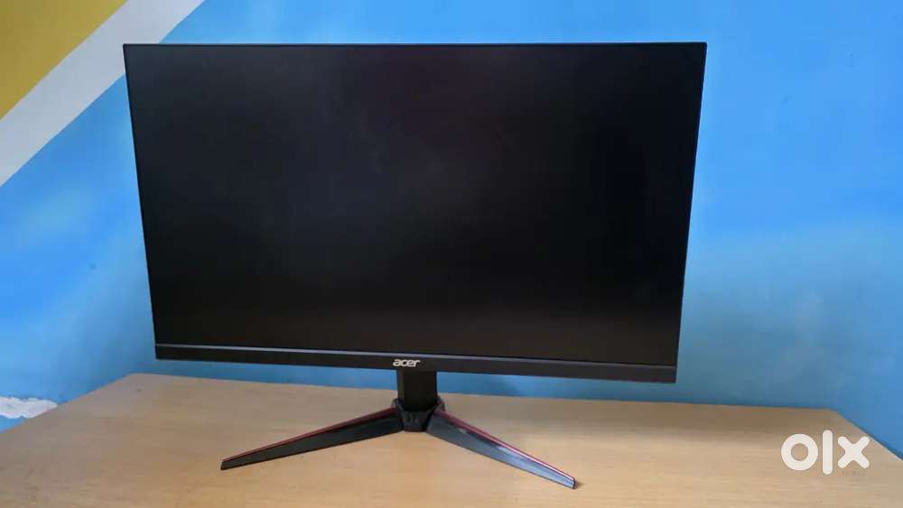 Acer Nitro Montior (24inch) and Computer Table