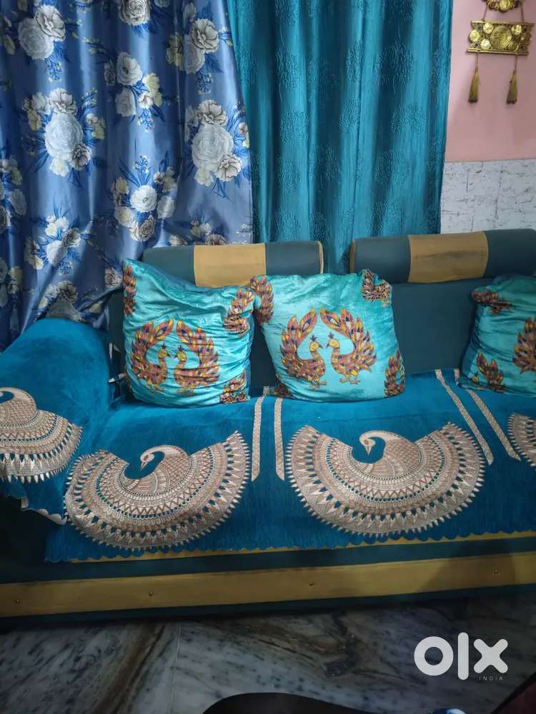 L shape sofa set New condition one years Old seven seater