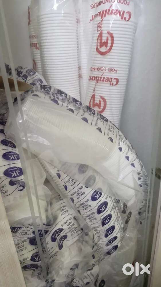 Plastic Food Containers white